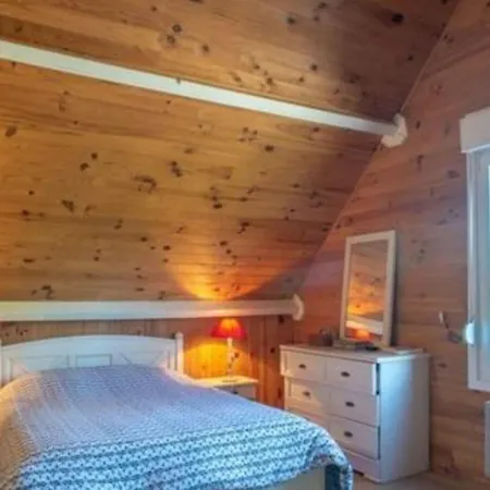 Chez Jules, L'entree Des Caps Willa *