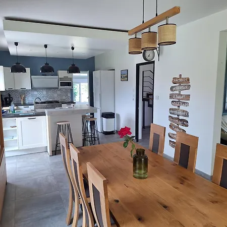 Villa Chez Jules, L'entree Des Caps